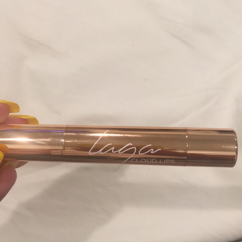 Matte lipstick